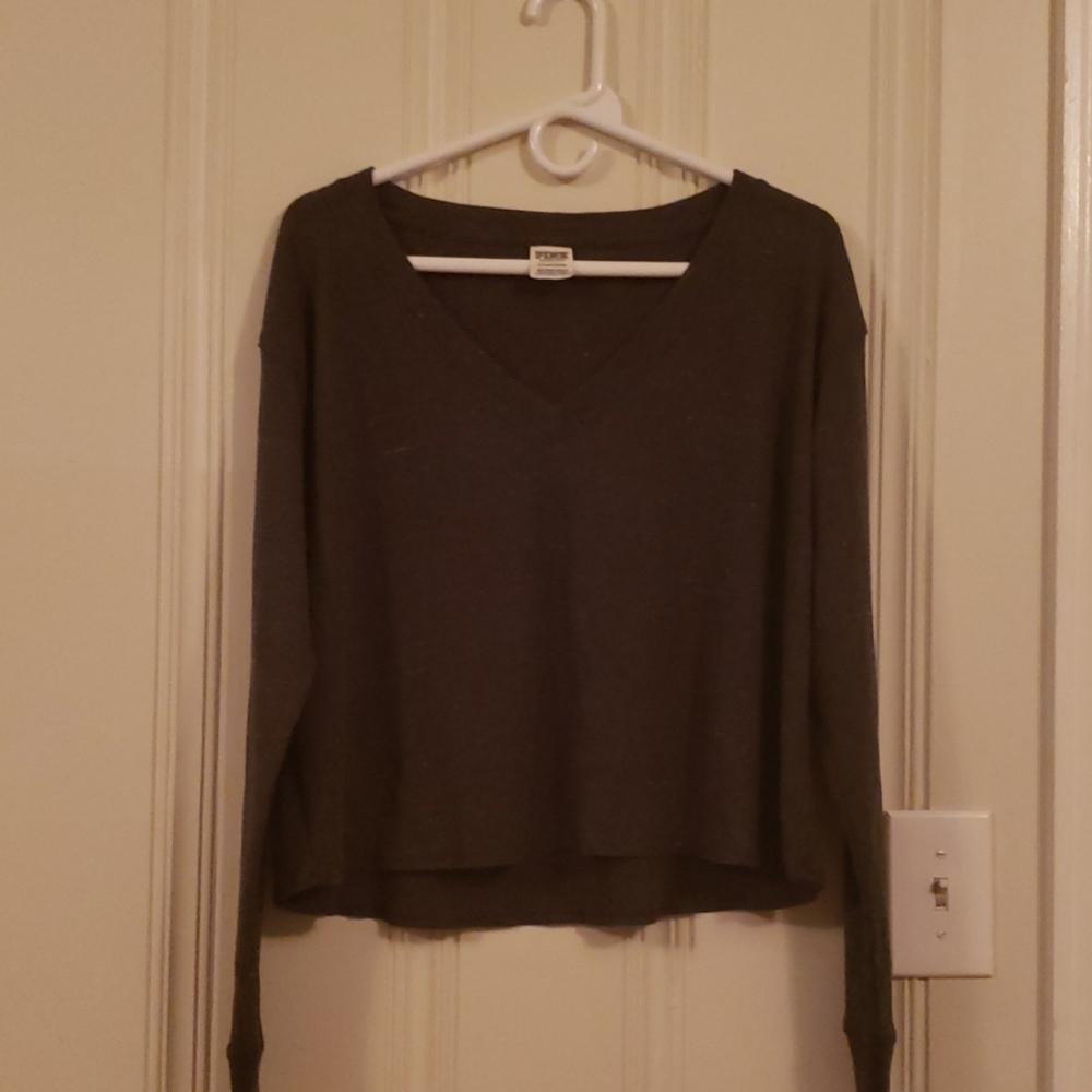 PINK V-neck long sleeve